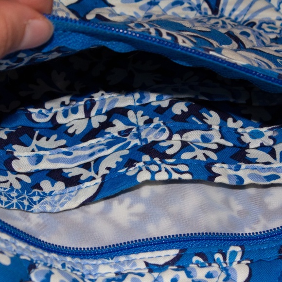 Vera Bradley Toiletry Bag - Picture 4 of 4